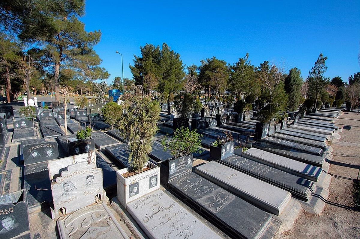 آتشسوزی در بهشت زهرا تهران