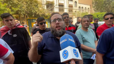 هواداران معترض پرسپولیس: آقای درویش چرا گذاشتید گولسیانی برود؟