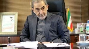 توییت جدید مشاور رهبر انقلاب: انتصاب لاریجانی را اقدامی موثر می‌دانم