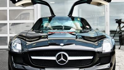 این ماشین شاسی‌بلند ضدگلوله، حتی دربرابر نارنجک هم مقاوم است