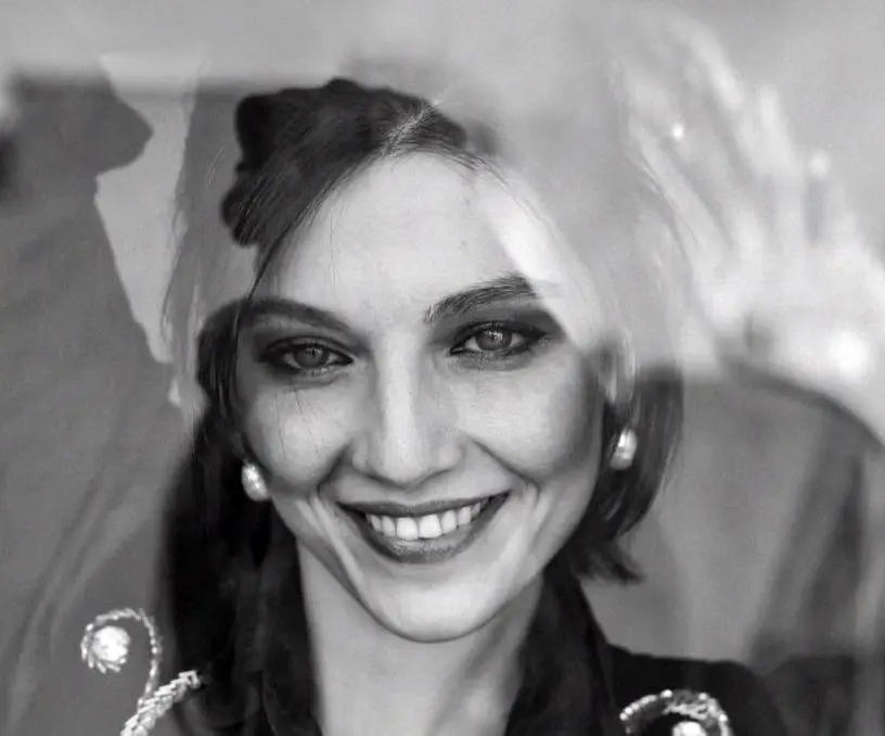 18عکس جذاب از استایل‌های مهسا حجازی