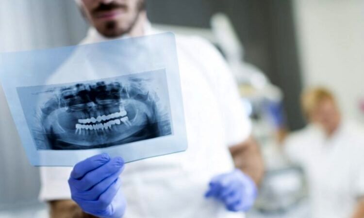 هشدار درباره بی‌توجهی به وضعیت دندان در ایران