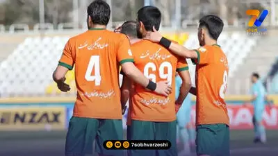 صنعت نفت خط حمله‌اش را تقویت کرد؛ دو مهاجم جدید در آبادان