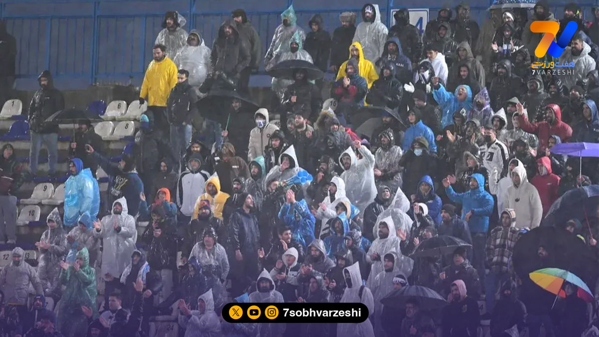 بارش شدید باران در انزلی؛ دیدار ملوان و خیبر در آستانه تعویق