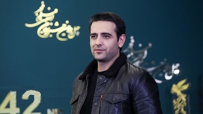 بهزاد خلج در پشت صحنه سریال اجل معلق؛ آقای بازیگر چقدر تغییر کرده
