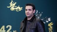 استایل مشکی امیر حسین آرمان با ژست متفاوت 