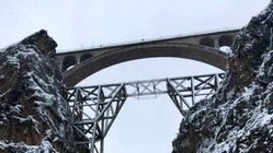 نمایی دیدنی از پل ورسک در عکسی تاریخی