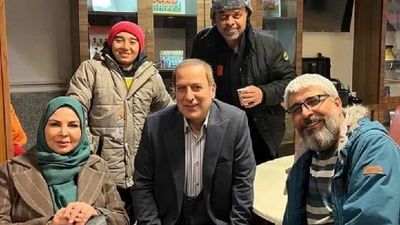سفر به تاریخ؛ چهره مهناز افشار در ۲۲ سالگی در فیلم شیرهای جوان، دومین فیلم سینمایی‌اش