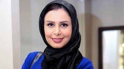تغییر چهره و لباس شوکه کننده نجمه جودکی مجری صداوسیما در ویلای خصوصی