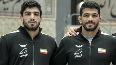 نونوکا اوزاکی عاشق حسن یزدانی 