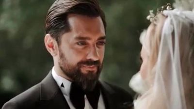 رونمایی از عروس زیباروی رضا گلزار با تاج و تور / آیسان شبیه فرشته ها شده