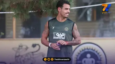 ریکاردو آلوز ایران را ترک کرد؛ سپاهان همچنان در انتظار پاسخ فیفا