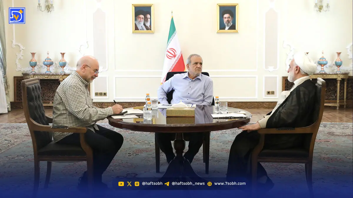 مخاطب وحدت کیست؟ سوپرانقلابی‌ها یا بخشی از اصلاح‌طلبان