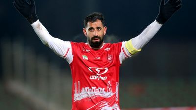 مصدومیت شدید مدافع پرسپولیس؛ فصل برای کنعانی‌زادگان  تمام شد
