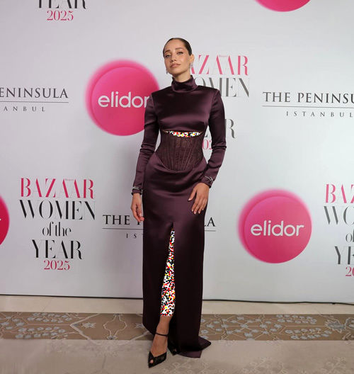 بازیگران ترک در مراسم زن سال