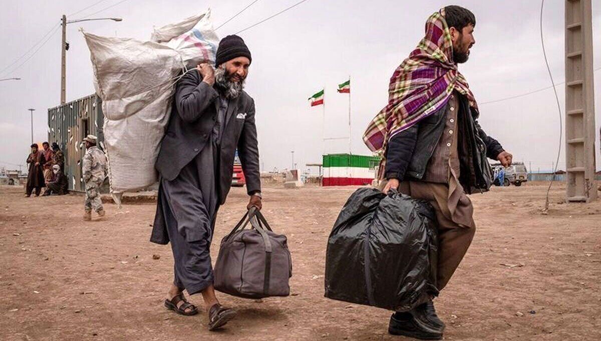 تلاشها برای اخراج اتباع غیرمجاز به اوج رسید
