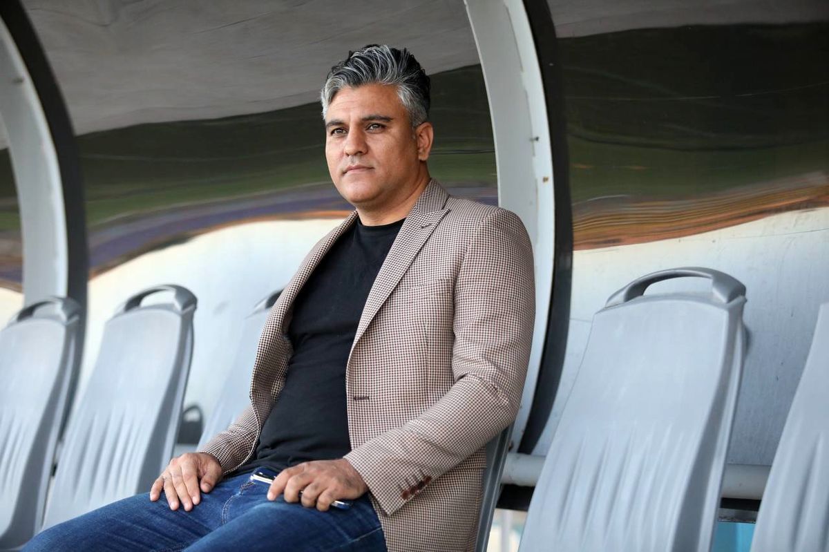 کرمانشاهی: تاجرنیا روش ثبت قرارداد را به پرسپولیس هم یاد بدهد!