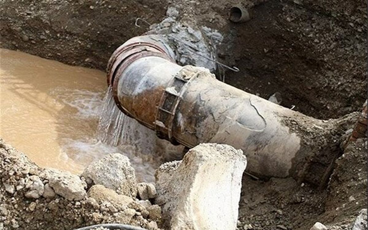  هدررفت ۱۷۰ میلیون مترمکعب آب شرب تهران به دلیل فرسودگی شبکه