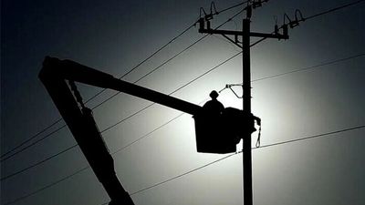 برق نیست، آجرها روی هم نمی‌نشینند