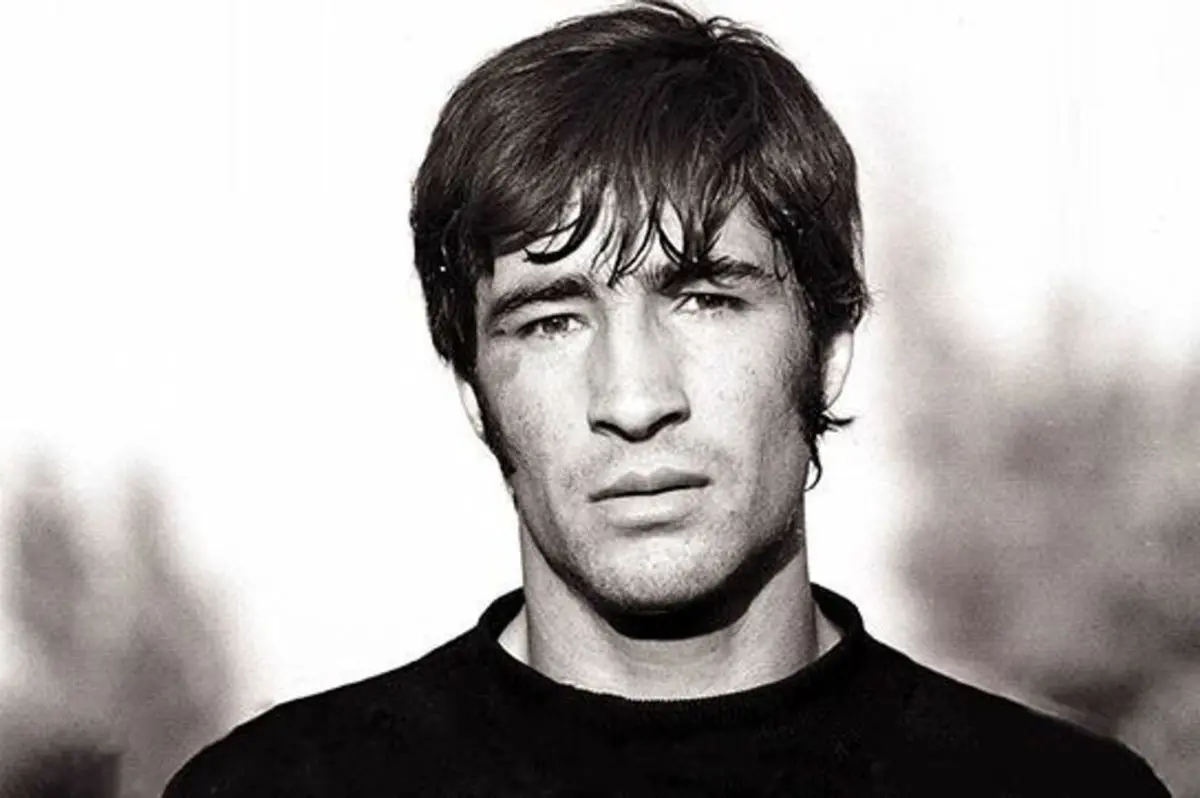 سفر در زمان | قاب صمیمی عارف، ستار و ناصر حجازی؛ دهه 50 