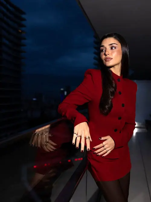 استایل قرمز هانده ارچل