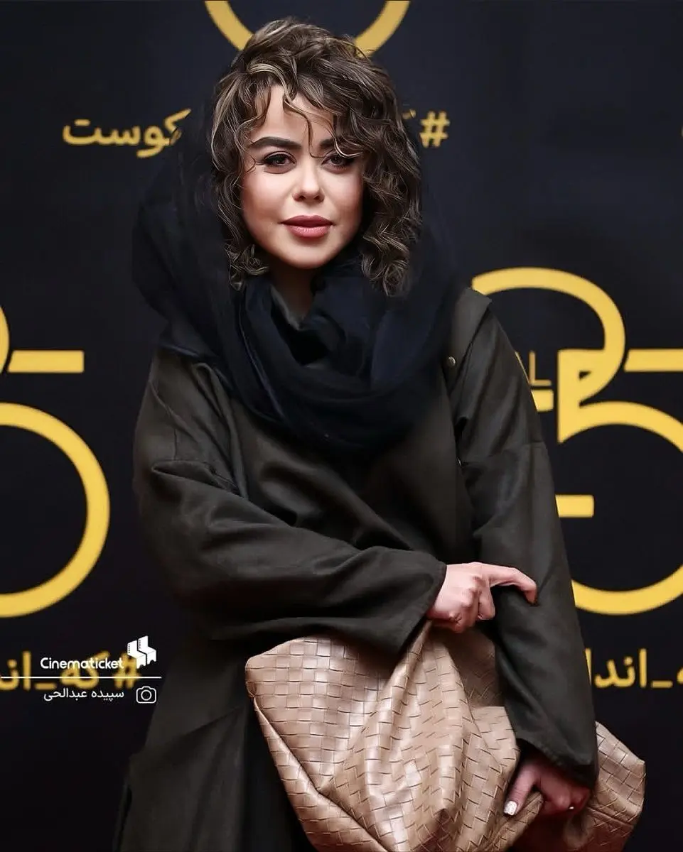 کیف میلیاردی الهام اخوان در جشنواره 25-2