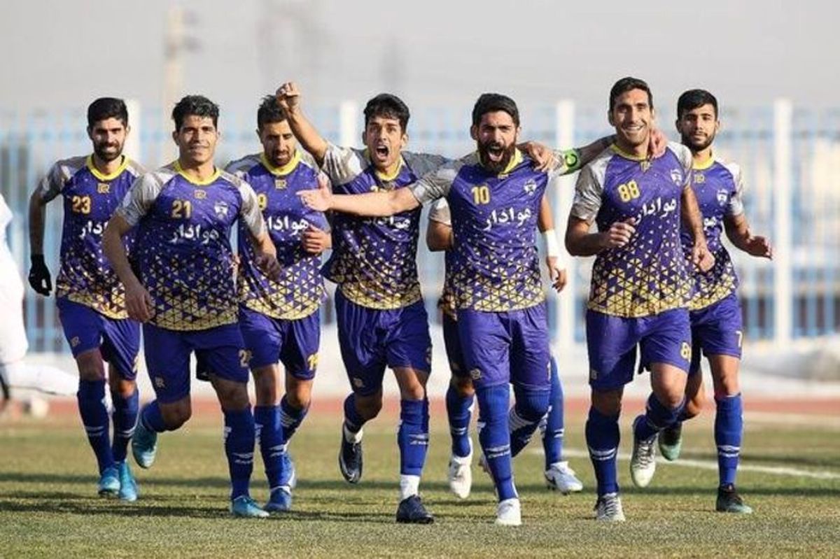 هوادار خداحافظی تلخ با لیگ برتر