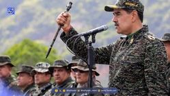 مادورو: 5هزار موشک ما آماده شلیک به آمریکا هستند