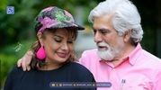 نگاه روز| ژست سیگار به دست عاطفه رضوی با لباس‌های سلطنتی