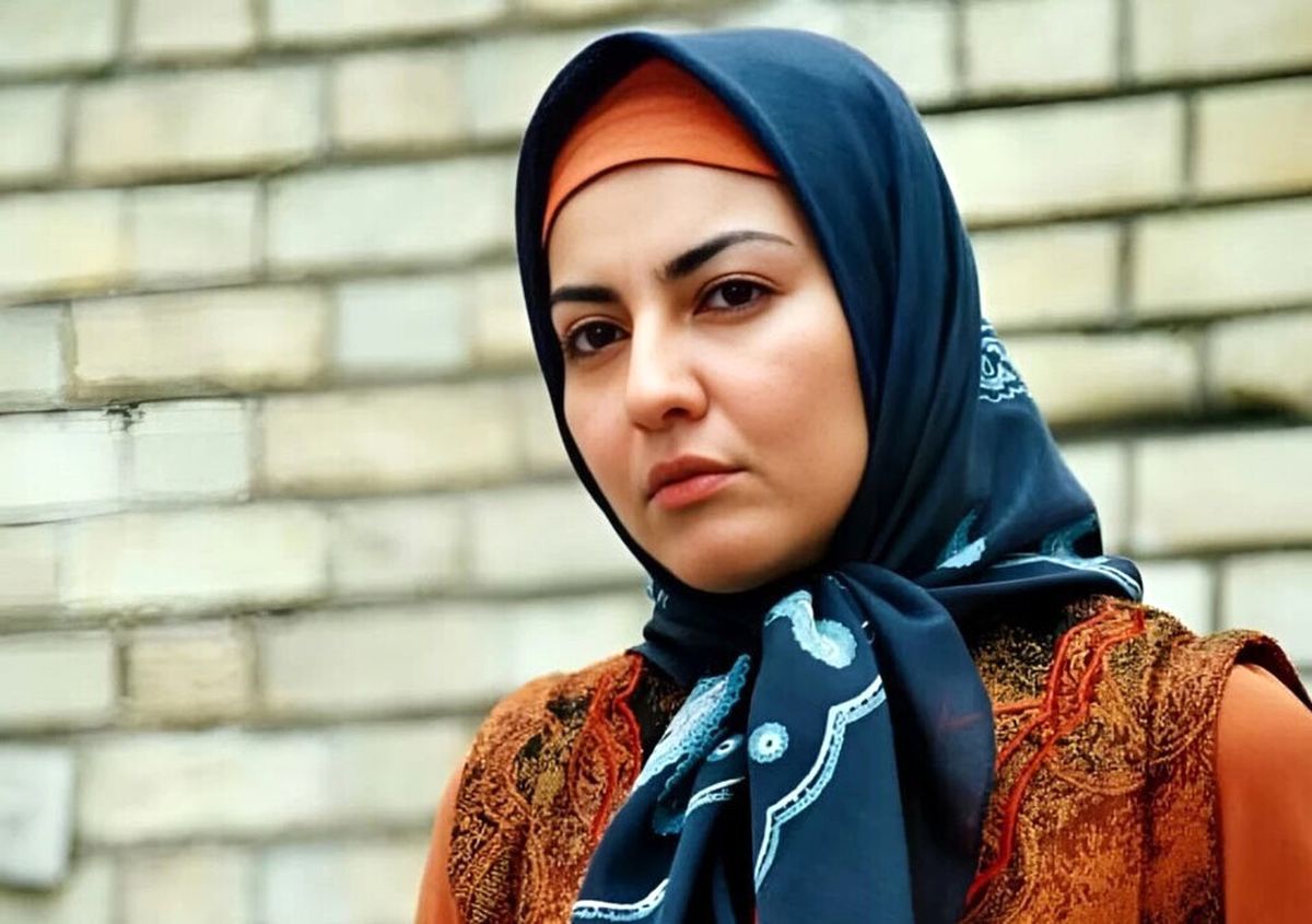 آناهیتا همتی: هیچ‌یک از عوامل سریال پایتخت، مردمی نیستند! پول پارو کردند