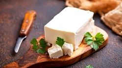 آیا خوردن پنیر خالی باعث کند ذهنی می شود؟