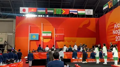 پخش سرود و اهتزاز پرچم ایران در ناگویا