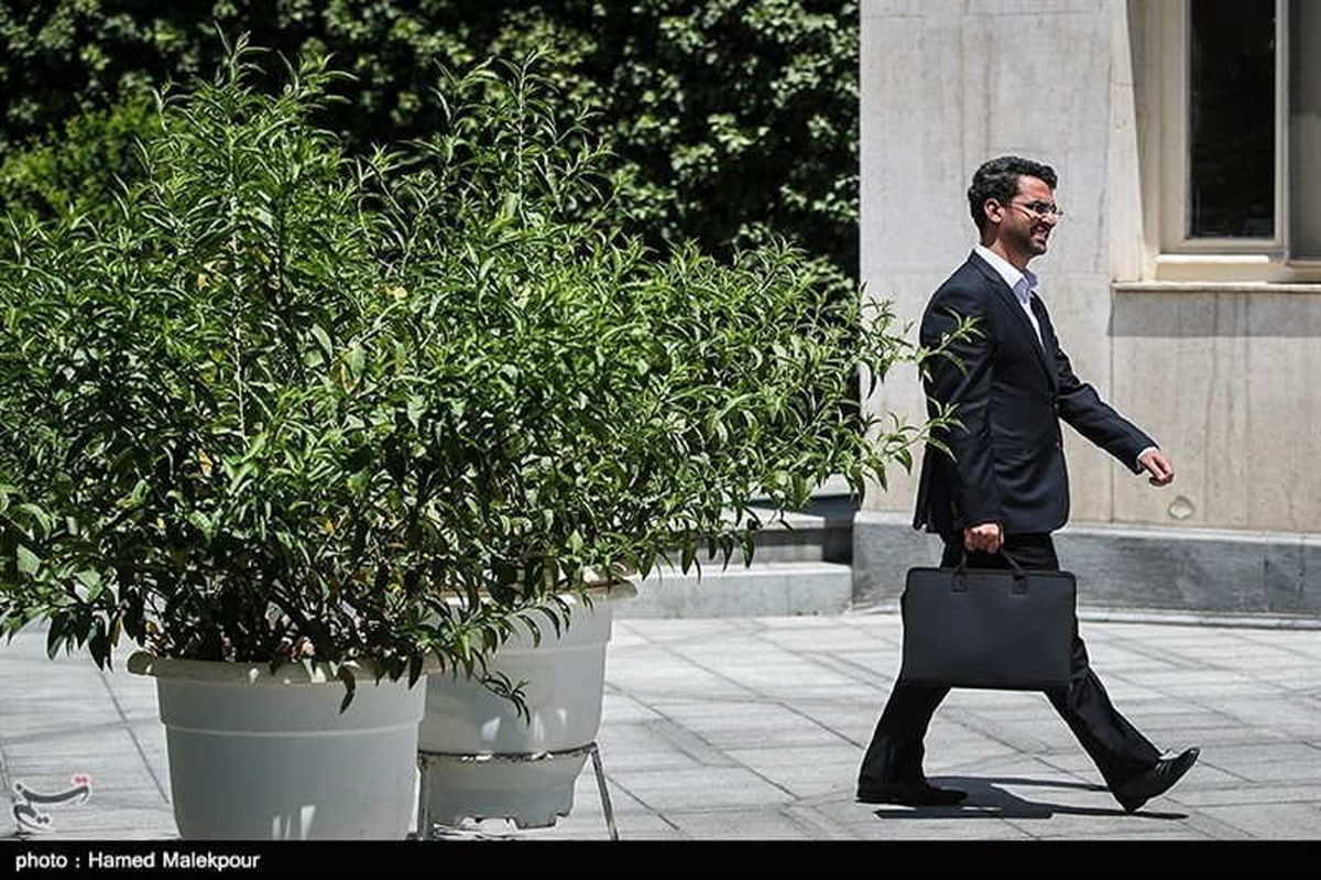 ادعای آذری جهرمی درباره یک تخلف انتخاباتی