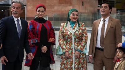 پخش سریال هندی «خاکی» از شبکه تماشا+ ساعت تکرار