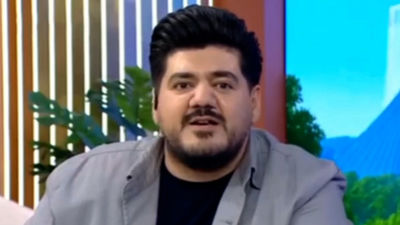 جنجال جدید مجری هتاک به استقلال؛ تمسخر تکواندو با ربان صورتی!