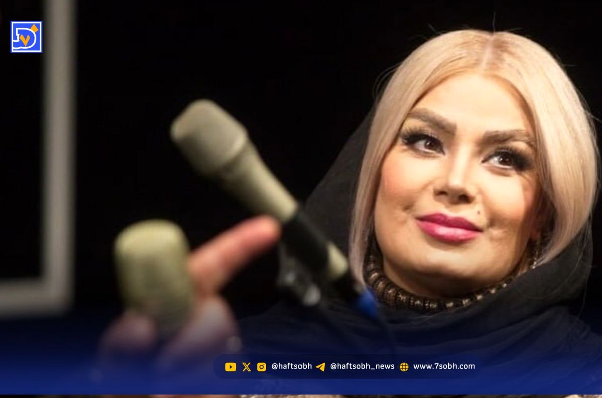 استایل| ژستهای پر از ادای خانم مجری ایرانی در استانبول!