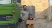 دختر نوجوان بوشهری آب حیات‌وحش را از پول توجیبی‌اش تأمین کرد