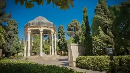 فال حافظ امروز جمعه ۳ مهر ۱۴۰۵