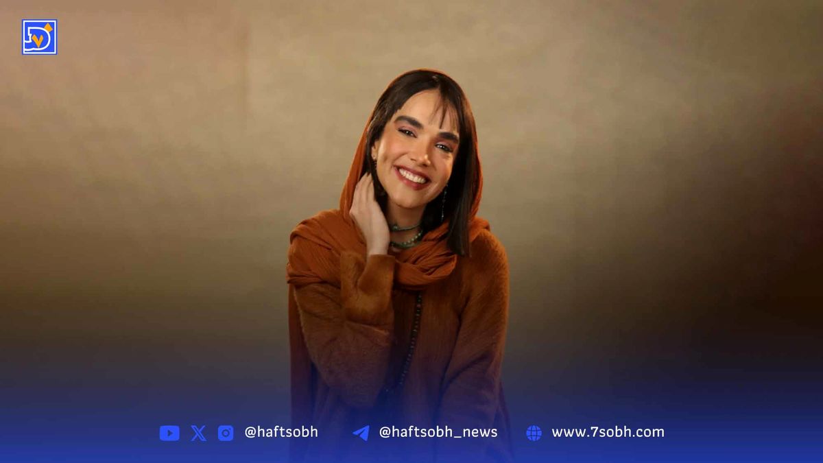 قاب امروز| خطِ خنده‌ سارا، عضلات حجیم مهدی، جایزه مبینا، تغییر چهره سامیه، استایل خاص نفیسه و طلیسچی  