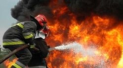 مرگ دلخراش سرنشین خودروی سواری در آتش + عکس