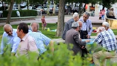 چرا واریز یکباره پول به حساب بازنشستگان جنجالی شد؟