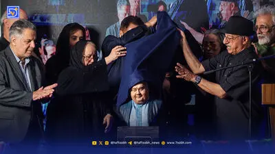 رونمایی از تندیس اکبر عبدی در مراسمی به یاد این هنرمند
