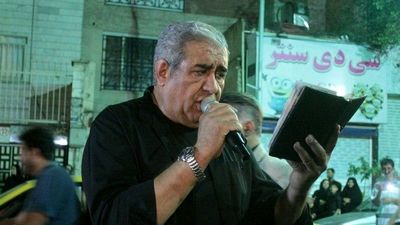 سینه‌زنی مهران غفوریان و دخترش هانا غفوریان + عکس