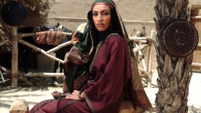 شیراز گردی بهنوش بختیاری؛ تصاویر دلنشین با تنقلات و میوه‌های رنگارنگی 