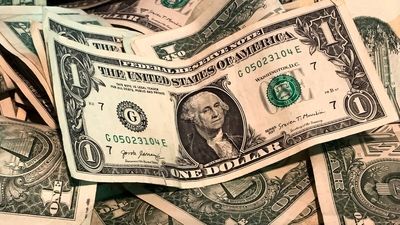 قیمت دلار امروز ۳ تیر ۱۴۰۴ / سقوط سنگین قیمت دلار در بازار آزاد پس از آتش‌بس
