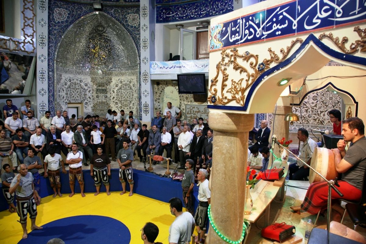 عکس | افتتاح باشگاه ورزشی شعبان بیمخ با حضور برادر شاه