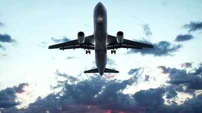 لحظه وحشتناک سقوط هواپیمای نظامی ترکیه در گرجستان + فیلم