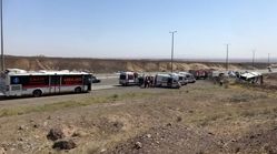 واژگونی اتوبوس در اتوبان قم ـ تهران حادثه‌ساز شد