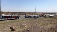 واژگونی اتوبوس در اتوبان قم ـ تهران حادثه‌ساز شد