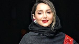 نازنین بیاتی و مادربزرگش